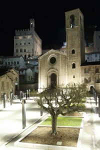 Gubbio apertura