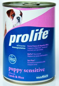 Il tuo cucciolo è sensibile a certi alimenti? La risposta è efficace e arriva dalla linea "Prolife puppy sensitive”.