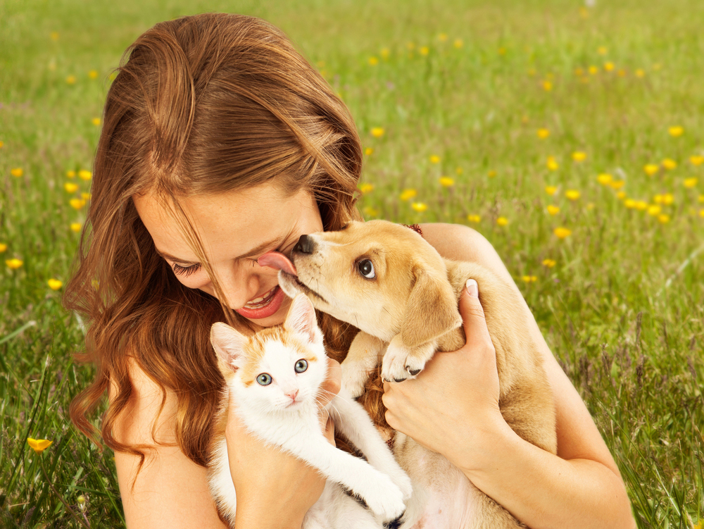 Lo desidera e lo sceglie: è la donna la vera pet lover