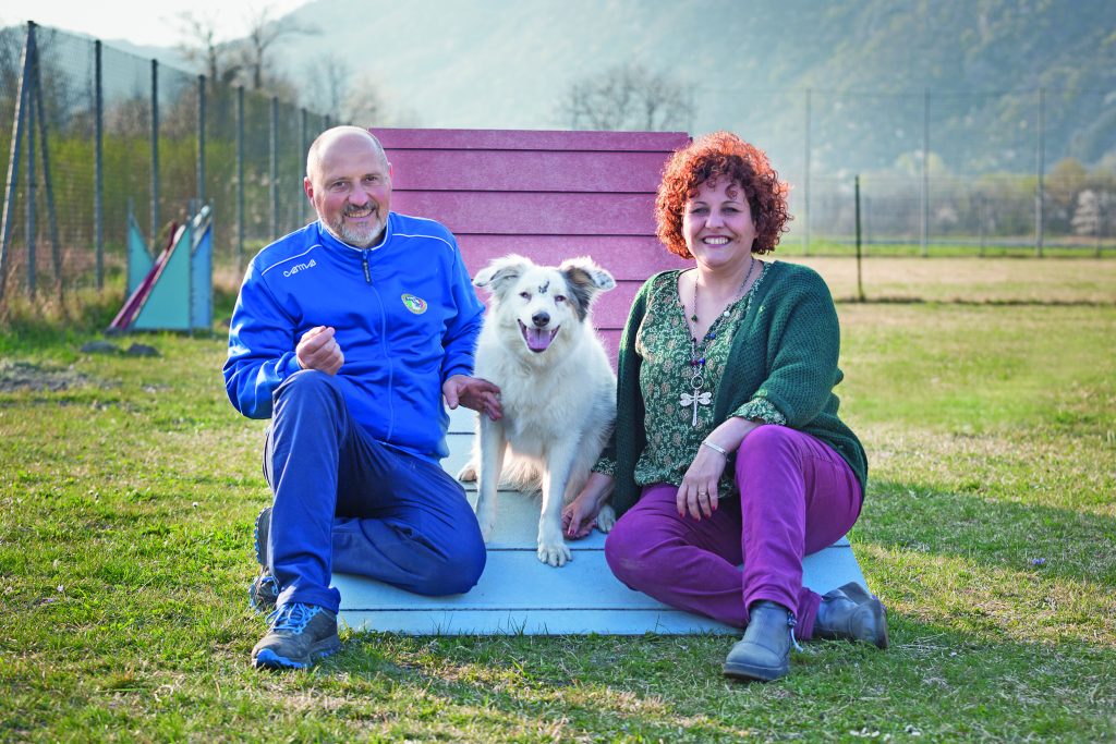 Per il cane non vedente Heidi, l'agility è vita